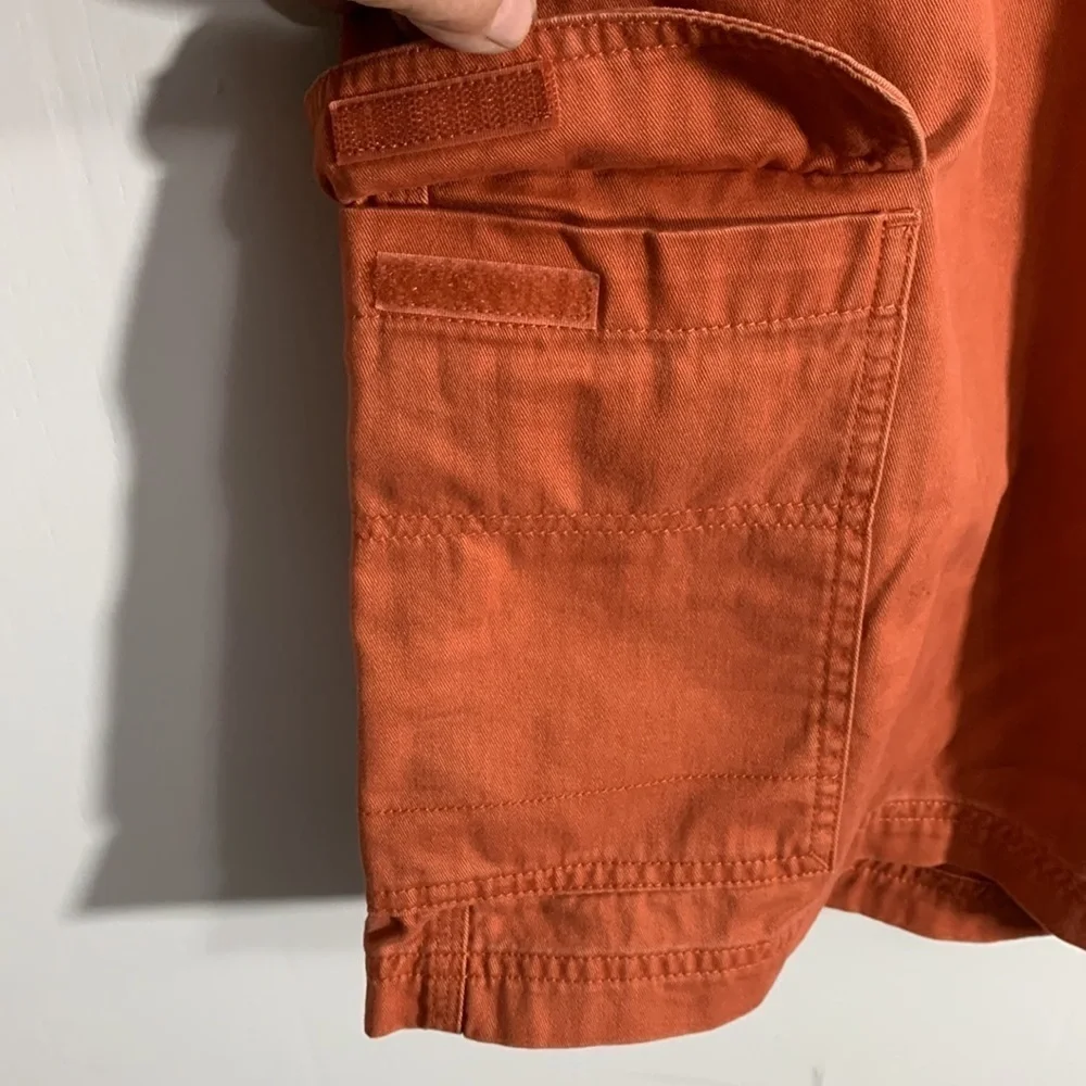 Columbia Men’s Cargo pants, Size 40, gently used condition